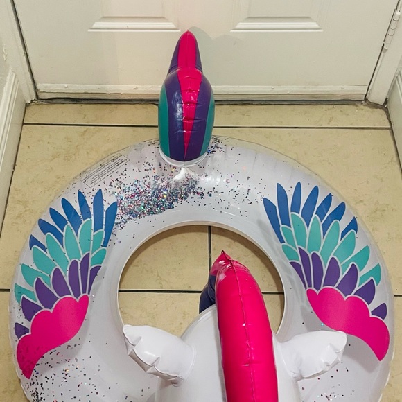 SLOOSH - Unicorn with Glitters Pool Float - Picture 4 of 9